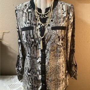 Notations Black and Tan 3/4 Sleeve Button Down Shirt